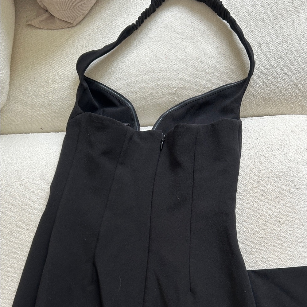 Black dress - Picture 5 of 8